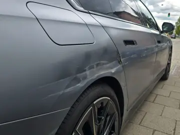 BMW 740d xDrive M Sport Pro Paket Fronze Grey 21