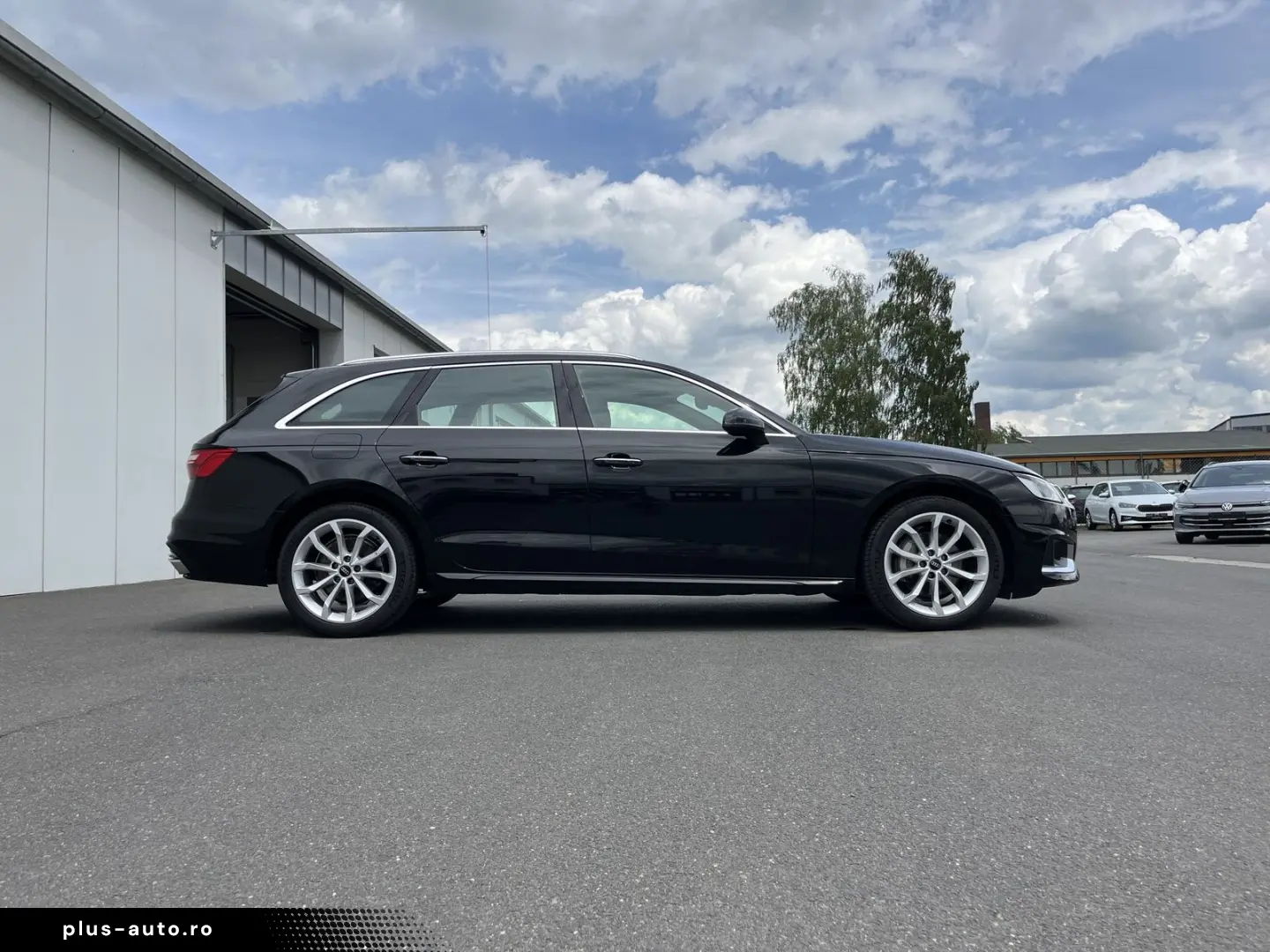 AUDI A4 Avant 40 2.0 TDI
