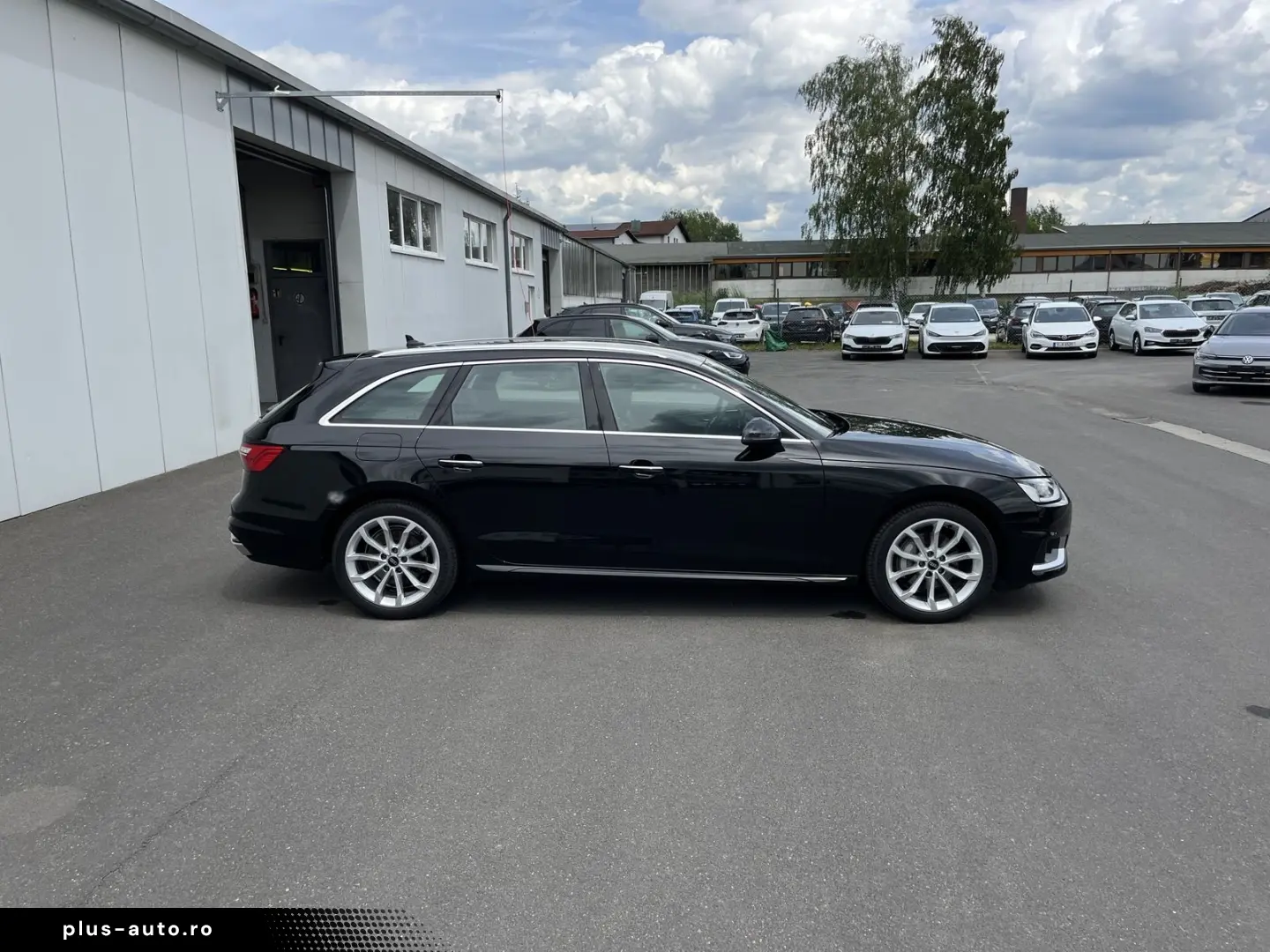 AUDI A4 Avant 40 2.0 TDI