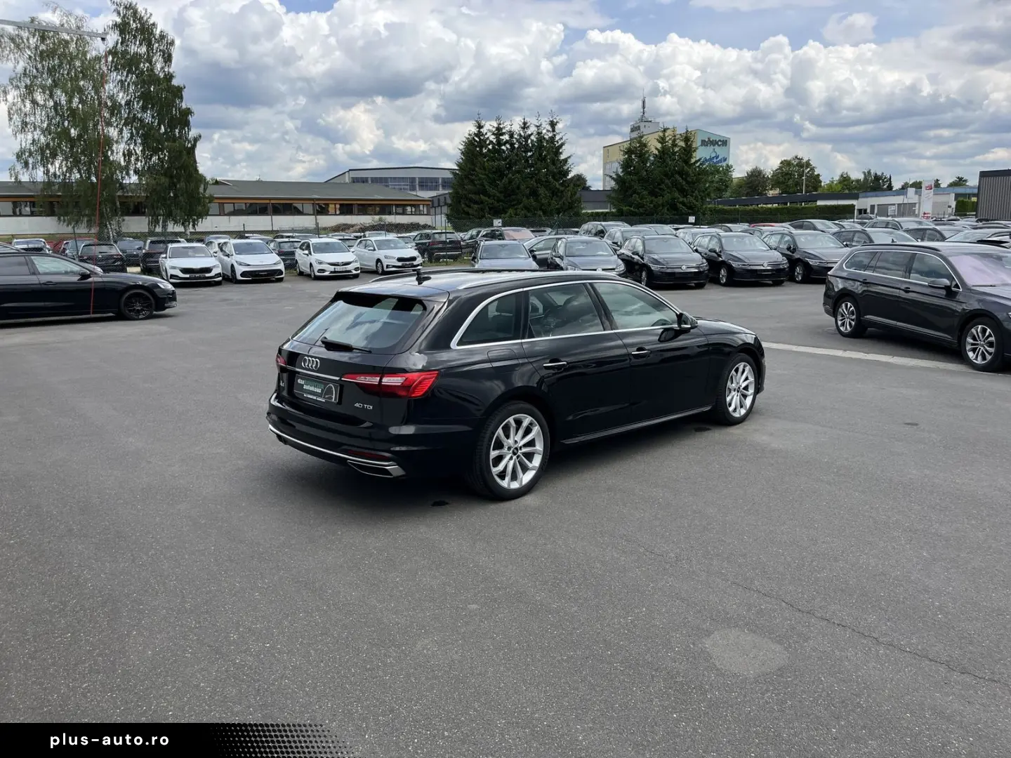 AUDI A4 Avant 40 2.0 TDI
