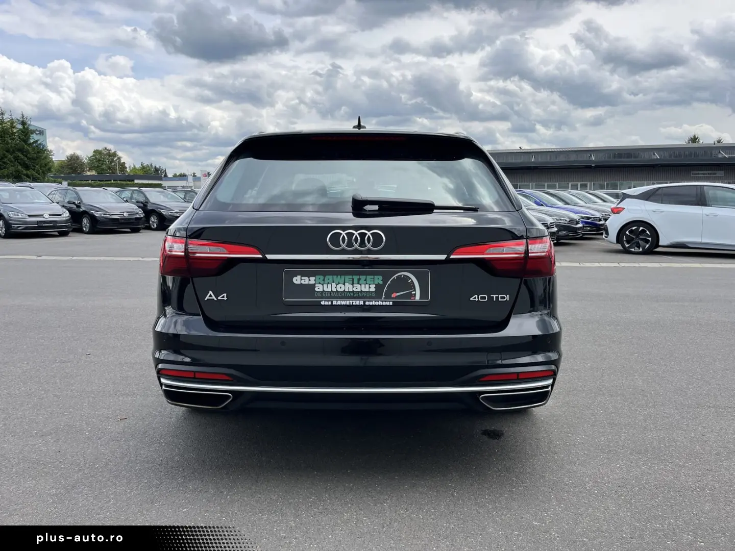 AUDI A4 Avant 40 2.0 TDI