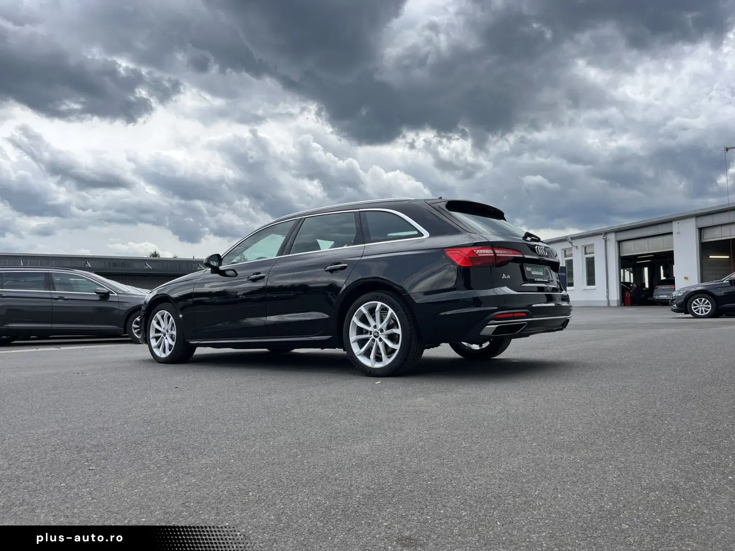 AUDI A4 Avant 40 2.0 TDI