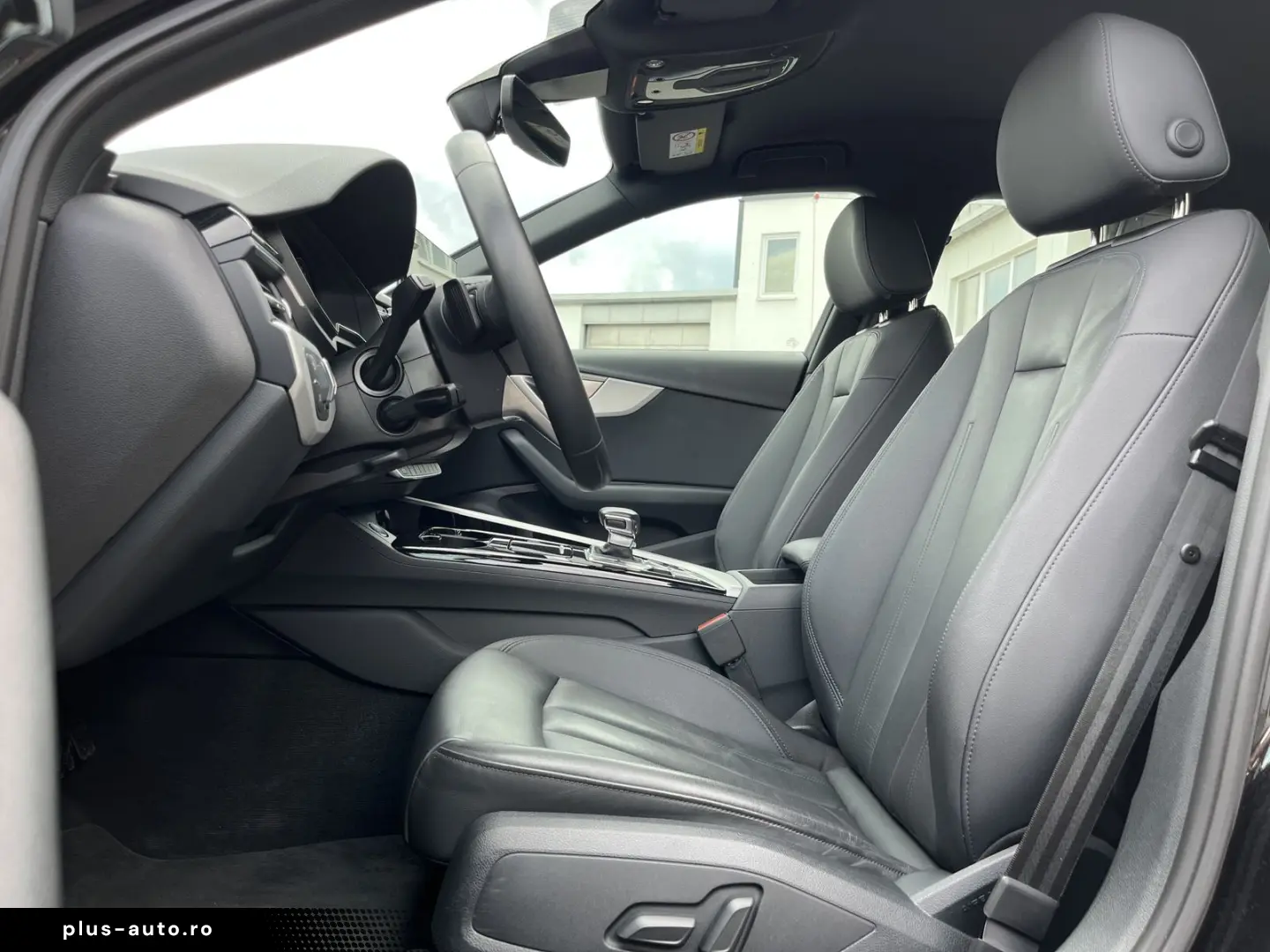 AUDI A4 Avant 40 2.0 TDI