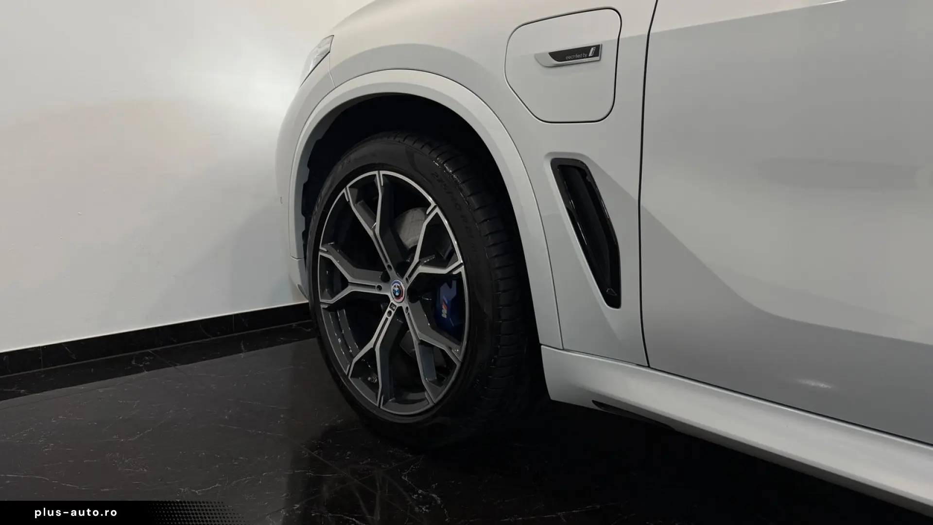 BMW X5 45e M-Sport PANO Laser HUD AHK DA PA Prof H K