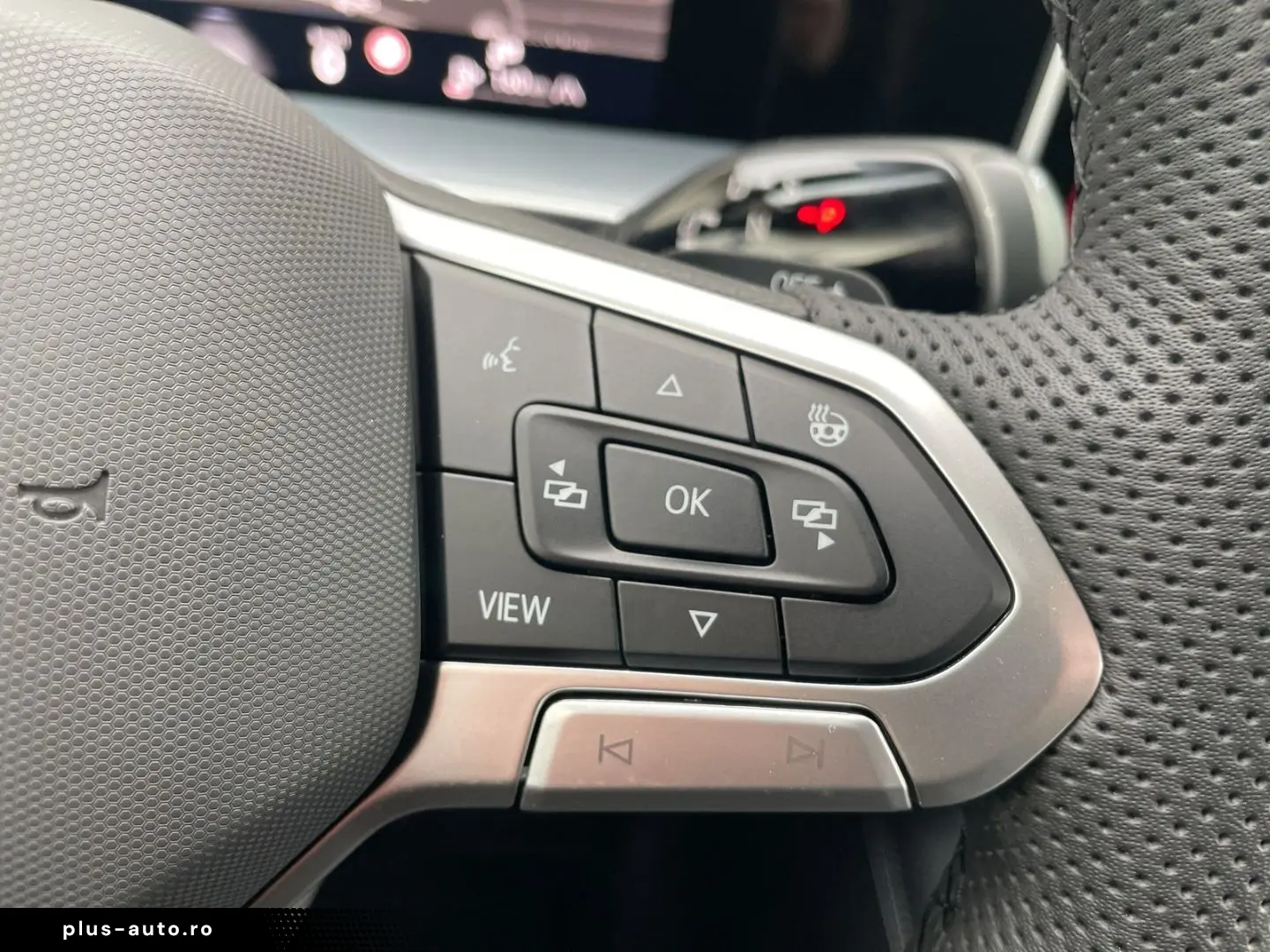 VW Tayron 2.0 TDI 4Motion R-Line Standhzg AHK Pano
