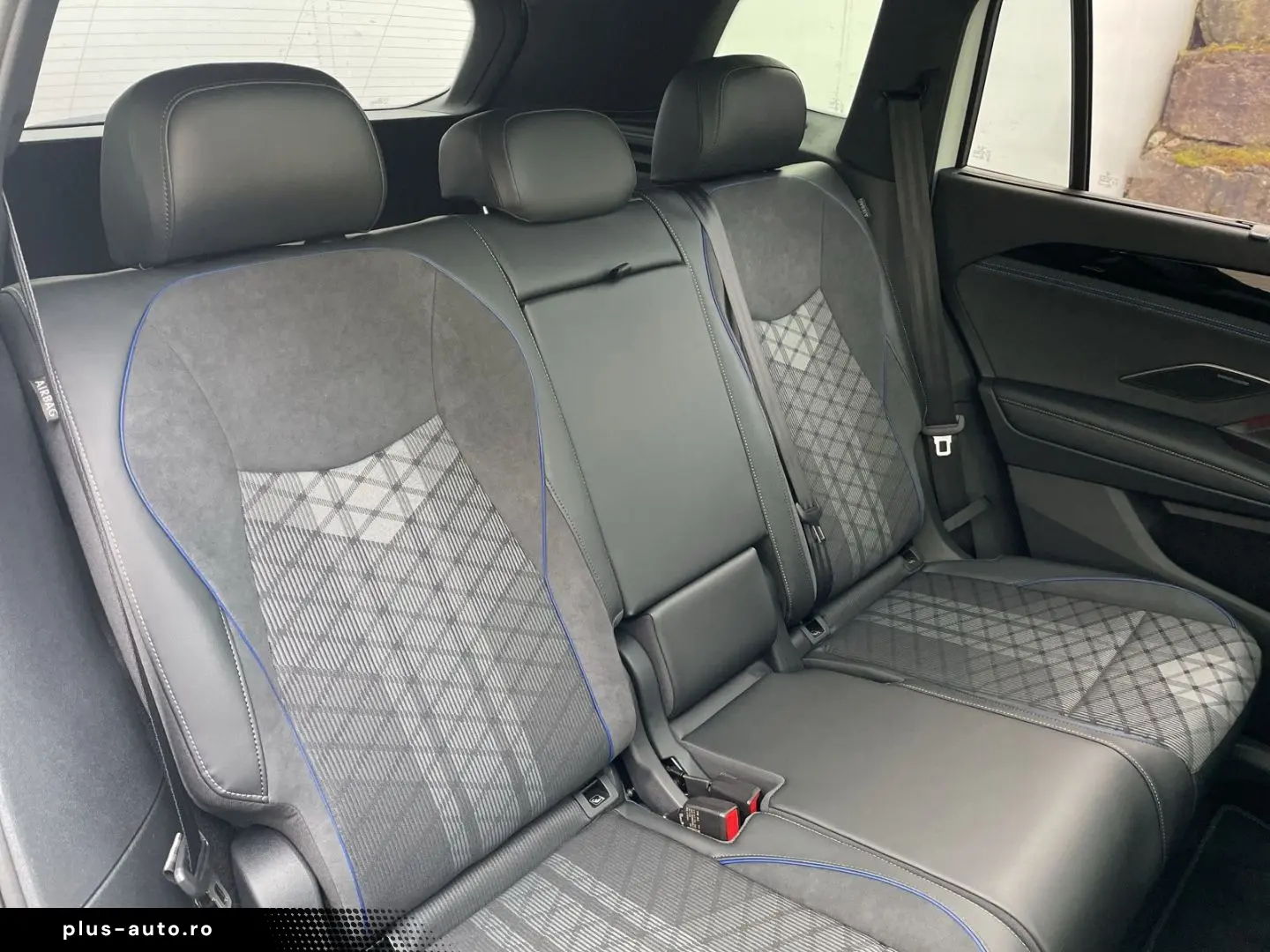 VW Tayron 2.0 TDI 4Motion R-Line Standhzg AHK Pano