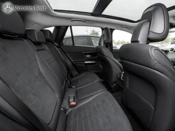 MERCEDES-BENZ GLC 220 d 4M AMG 360  AHK Panoschieb. 19 Night