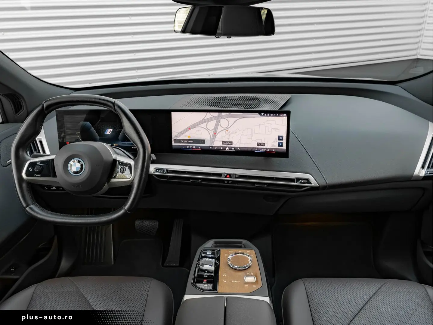 BMW iX xDrive50 - 112kWh - Sport Pakket - Pano - Dri