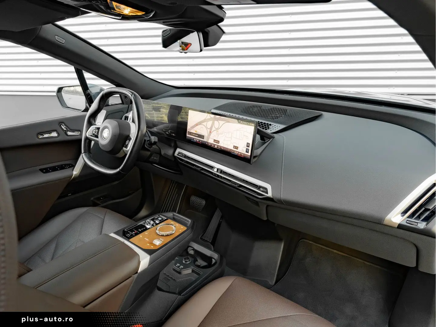 BMW iX xDrive50 - 112kWh - Sport Pakket - Pano - Dri