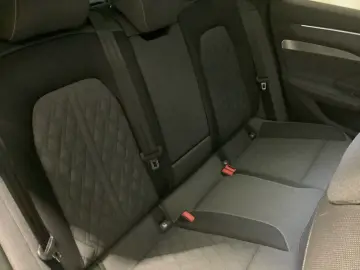AUDI A6 Avant TDI quattro edition one  Headup Luftfed