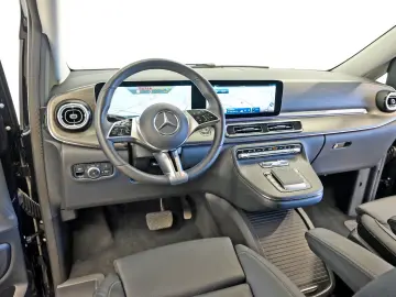 MERCEDES-BENZ V 300 D 4MATIC  AVANTGARDE   8-SITZE M…