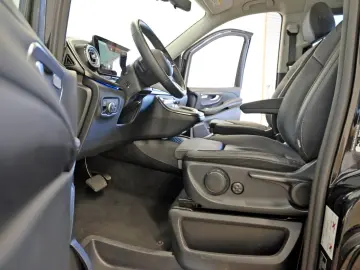 MERCEDES-BENZ V 300 D 4MATIC  AVANTGARDE   8-SITZE M…