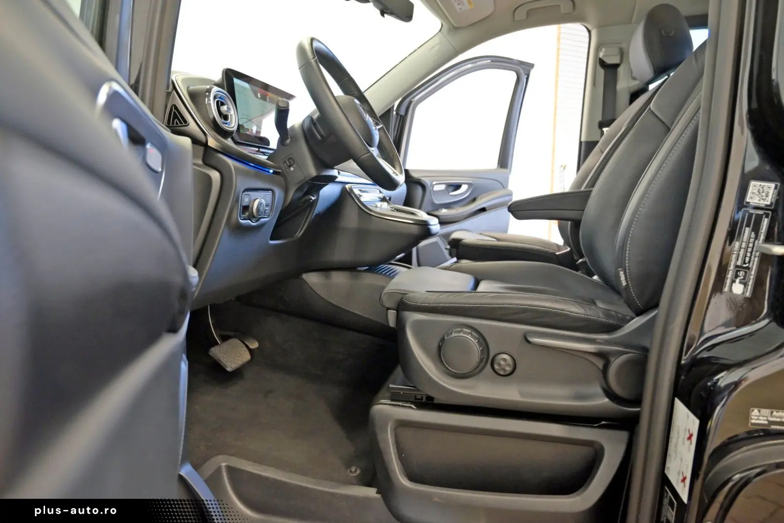 MERCEDES-BENZ V 300 D 4MATIC  AVANTGARDE   8-SITZE M&hellip;