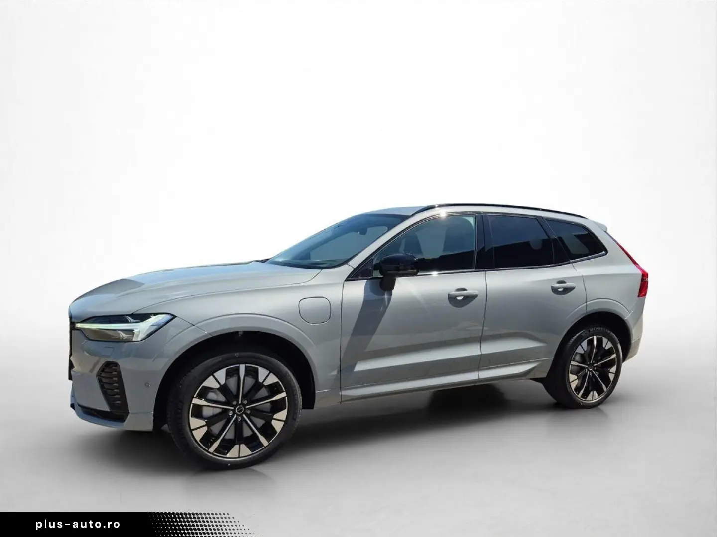 VOLVO XC60 T8 AWD Ultra Dark AHK PANO HUD H K 360  20