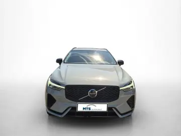 VOLVO XC60 T8 AWD Ultra Dark AHK PANO HUD H K 360  20