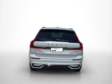 VOLVO XC60 T8 AWD Ultra Dark AHK PANO HUD H K 360  20