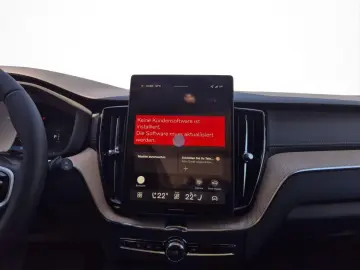 VOLVO XC60 T8 AWD Ultra Dark AHK PANO HUD H K 360  20