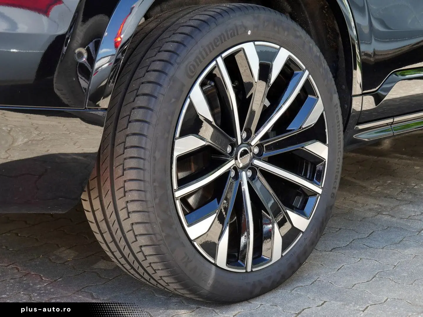 VOLVO XC90 T8 AWD Plus Dark Facelift