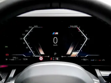 BMW 540d xDrive Touring M Sport HUD PANO ACC RFK LM