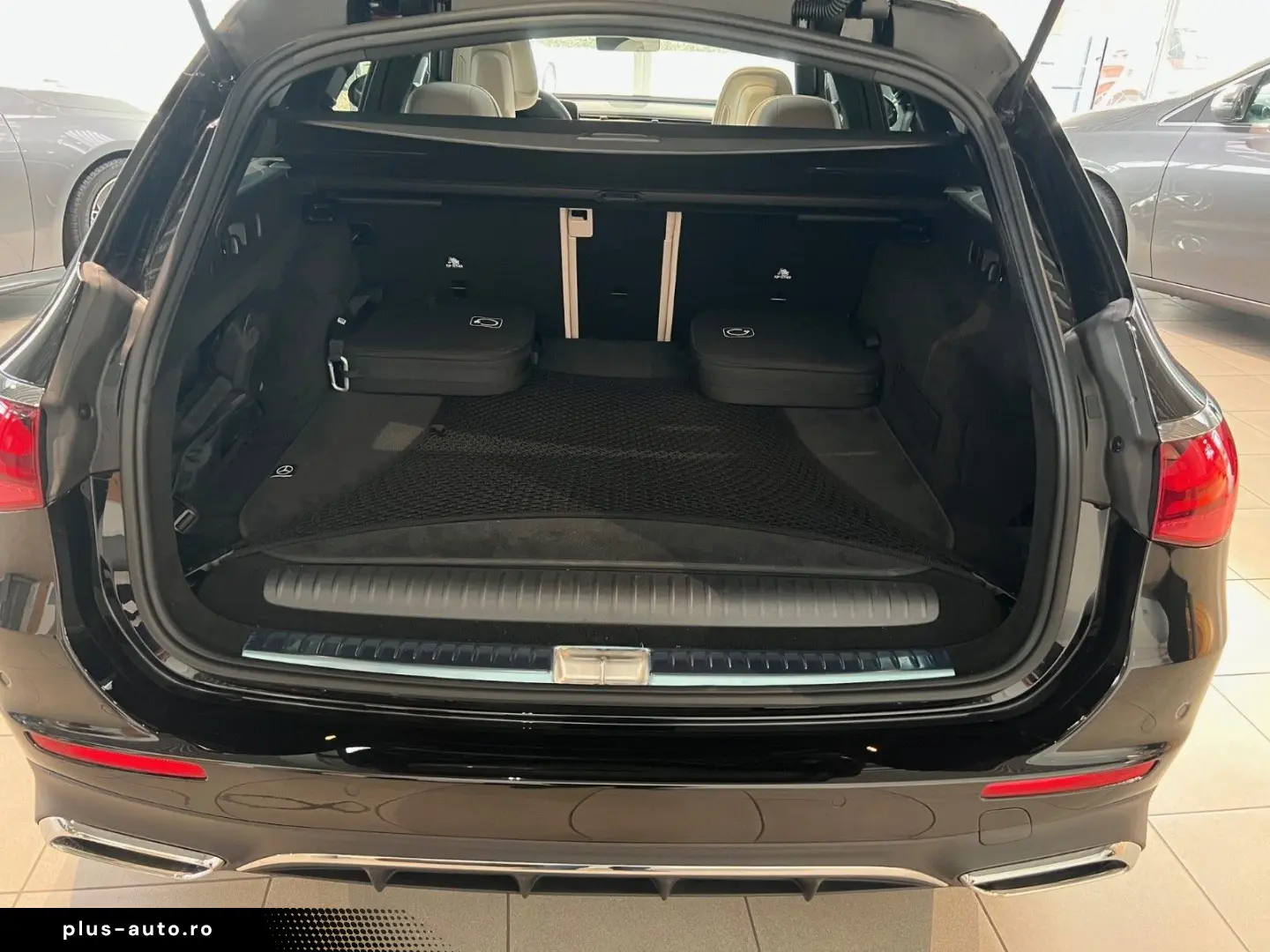 MERCEDES-BENZ E 300 de 4Matic AMG Line Premium Pano &hellip;