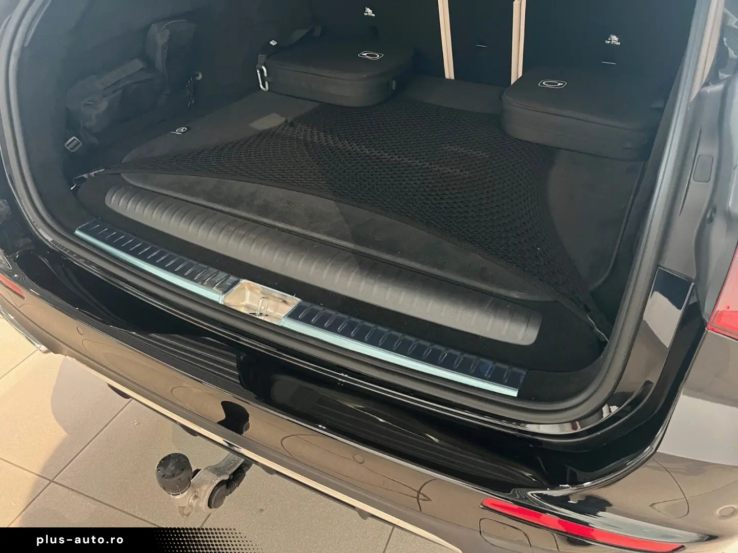 MERCEDES-BENZ E 300 de 4Matic AMG Line Premium Pano &hellip;