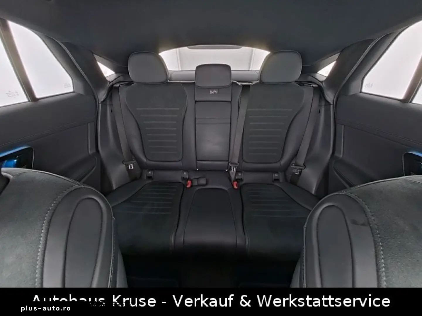 MERCEDES-BENZ GLC 300 d 4M COUPE AMG AHK PANO MEMORY 20 LMF