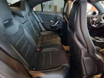 MERCEDES-BENZ CLA 45 S AMG 4Matic Aero Performance