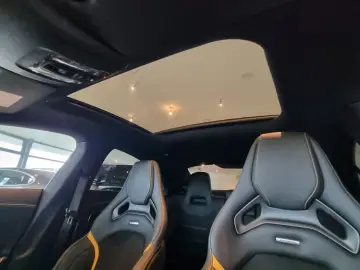 MERCEDES-BENZ CLA 45 S AMG 4Matic Aero Performance