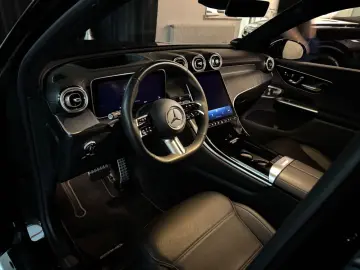 MERCEDES-BENZ GLC 400  4Matic   AMG   BURMESTER  PAN…