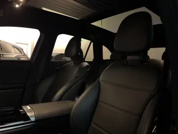 MERCEDES-BENZ GLC 400  4Matic   AMG   BURMESTER  PAN…