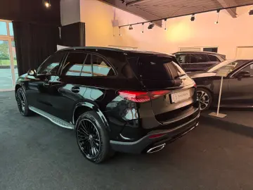 MERCEDES-BENZ GLC 400  4Matic   AMG   BURMESTER  PAN…