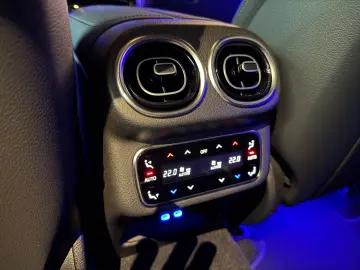 MERCEDES-BENZ GLC 400  4Matic   AMG   BURMESTER  PAN…