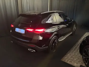MERCEDES-BENZ GLC 400  4Matic   AMG   BURMESTER  PAN…