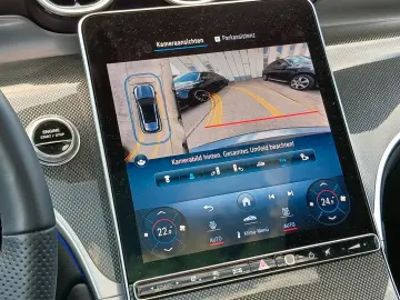 MERCEDES-BENZ GLC300de AMG Hinterachslenkung Airmati…
