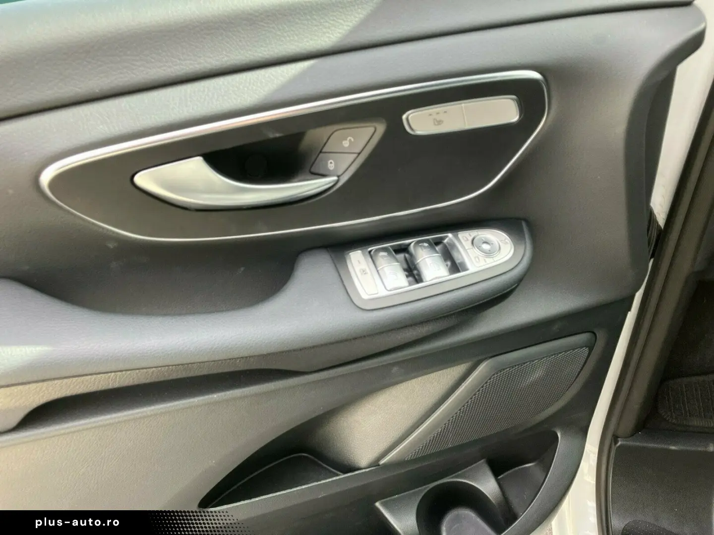MERCEDES-BENZ V 250 d 4M L 7-SITZ FAHRASS AHK KAMERA&hellip;