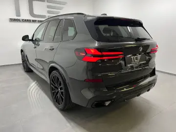 BMW X5 30 d xDrive M Sport  22   H&K  Iconic Glow ..