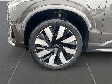 VOLVO XC90 Ultra Dark T8 AWD Recharge Plug-In Hybrid 7