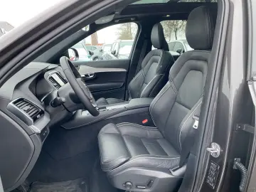 VOLVO XC90 Ultra Dark T8 AWD Recharge Plug-In Hybrid 7