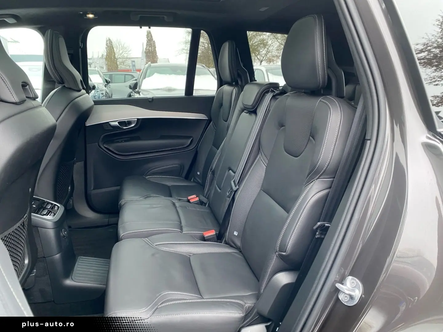 VOLVO XC90 Ultra Dark T8 AWD Recharge Plug-In Hybrid 7