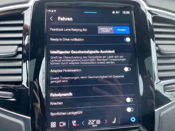VOLVO XC90 Ultra Dark T8 AWD Recharge Plug-In Hybrid 7