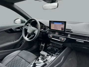 AUDI RS4 Avant LED B&O KAMERA RS-SPORTFAHRWERK