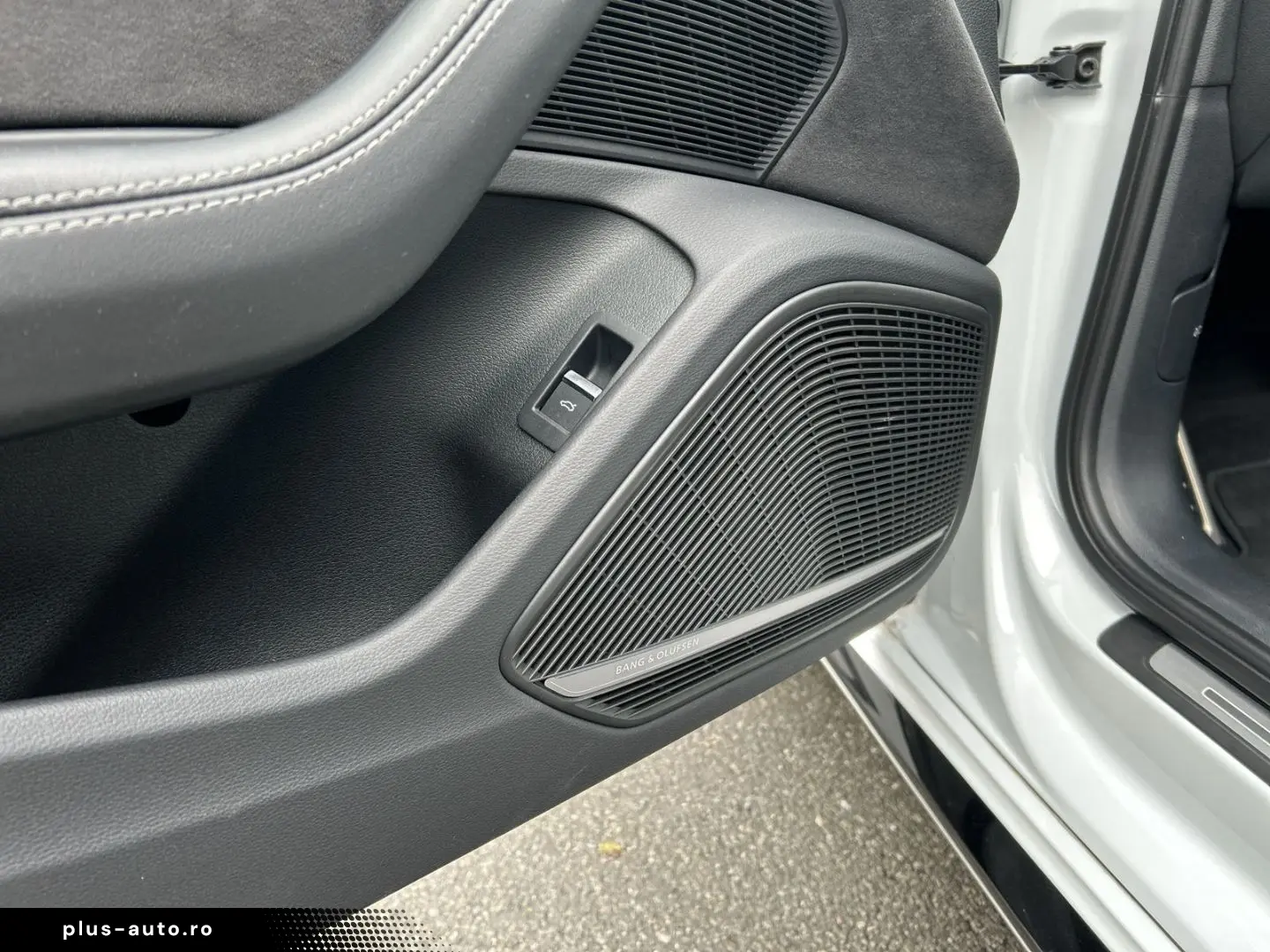 AUDI RS4 Avant LED B&O KAMERA RS-SPORTFAHRWERK