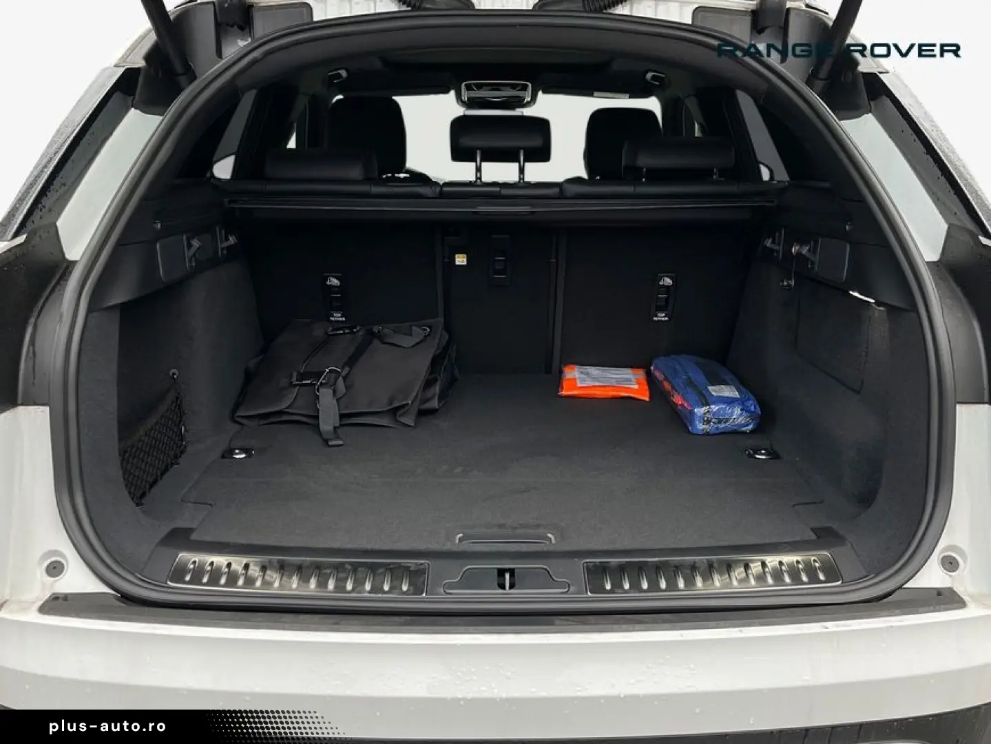 LAND ROVER Range Rover Velar P400e S