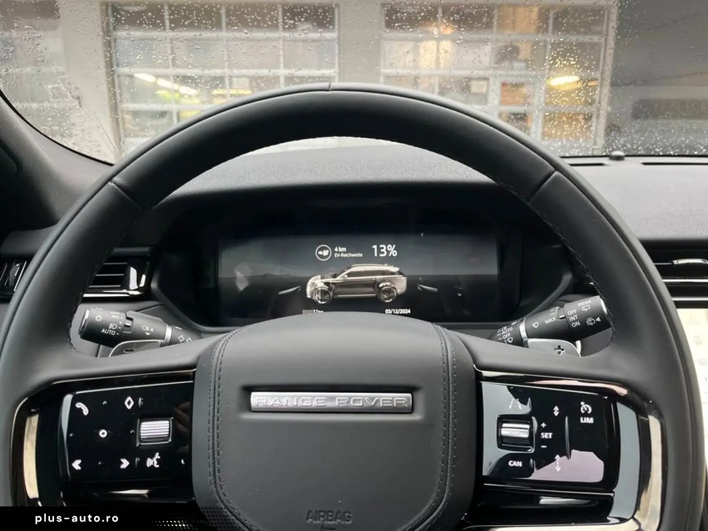 LAND ROVER Range Rover Velar P400e S