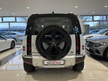 LAND ROVER Defender 90HSE AWD P400 AHK 360 PANO BOX&Leiter