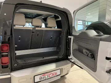 LAND ROVER Defender 90HSE AWD P400 AHK 360 PANO BOX&Leiter