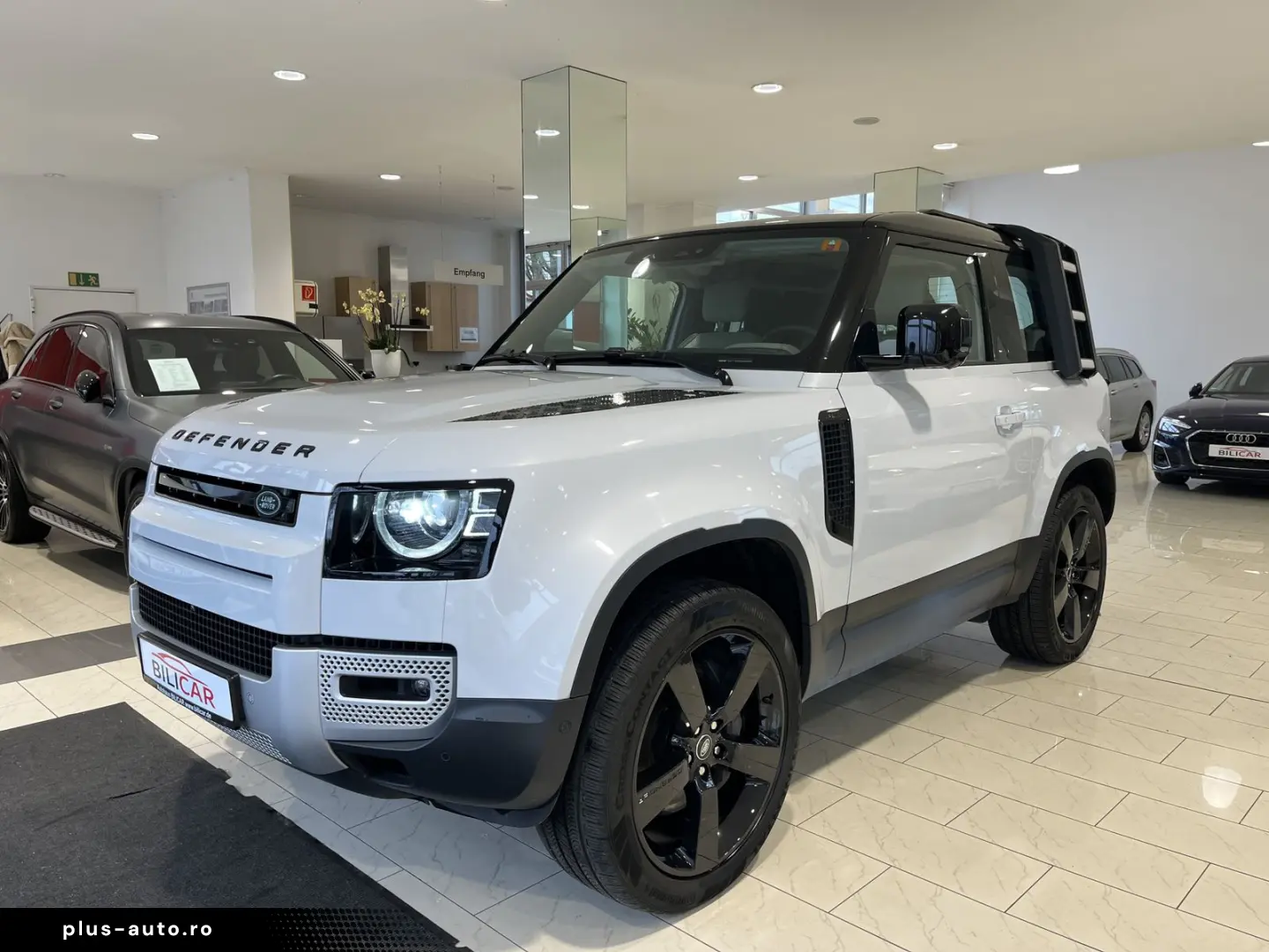LAND ROVER Defender 90HSE AWD P400 AHK 360 PANO BOX&Leiter