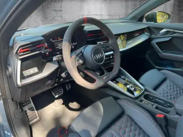 AUDI RS3 Sportback   KERAMIK PANO CARBON VOLL!