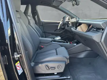AUDI Q6 e-tron quattro 285 kW S-LINE