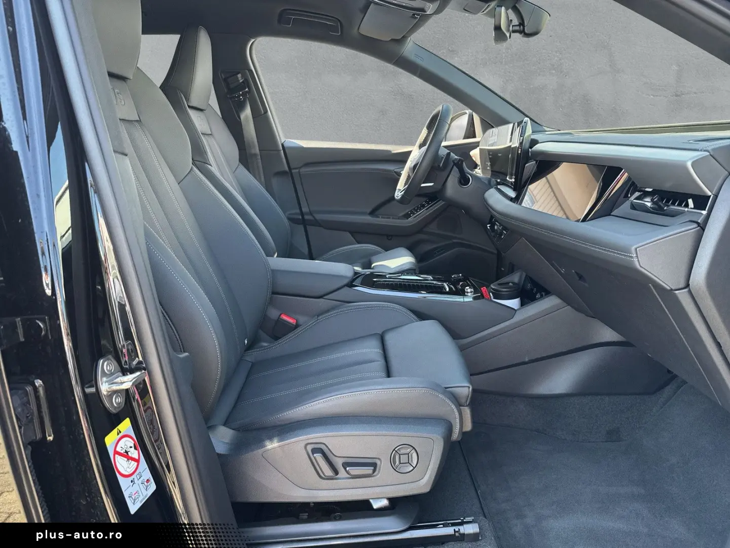 AUDI Q6 e-tron quattro 285 kW S-LINE
